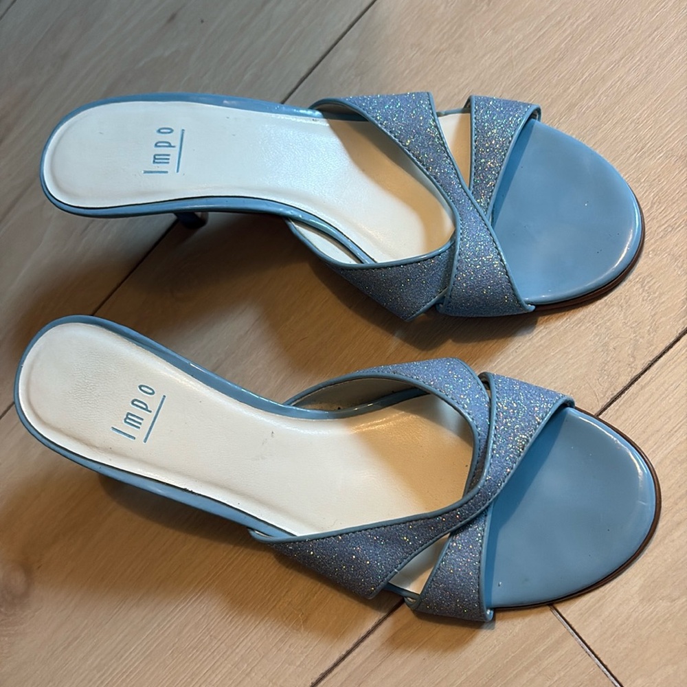 Vintage Y2K Impo sparkly light blue heels